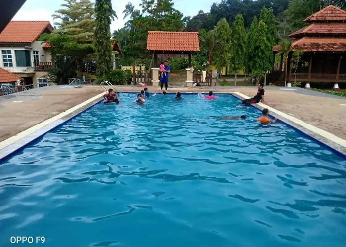 Oyo Home 90745 Desa Balqis Beach Resort Kampong Tanjong Dahan